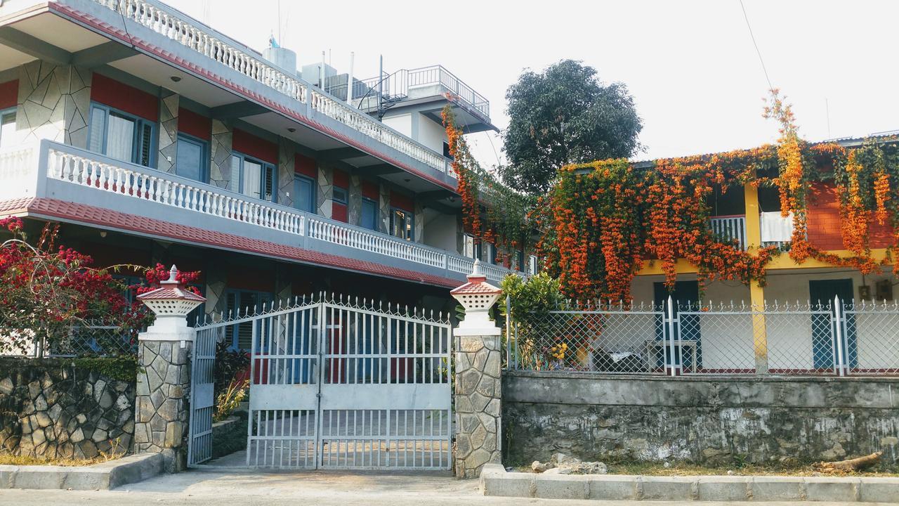 Hotel Mountain View - Lakeside Pokhara Eksteriør billede